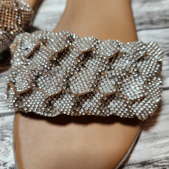 Womens Steve Madden Silver Sandals - Picture 3 of 6